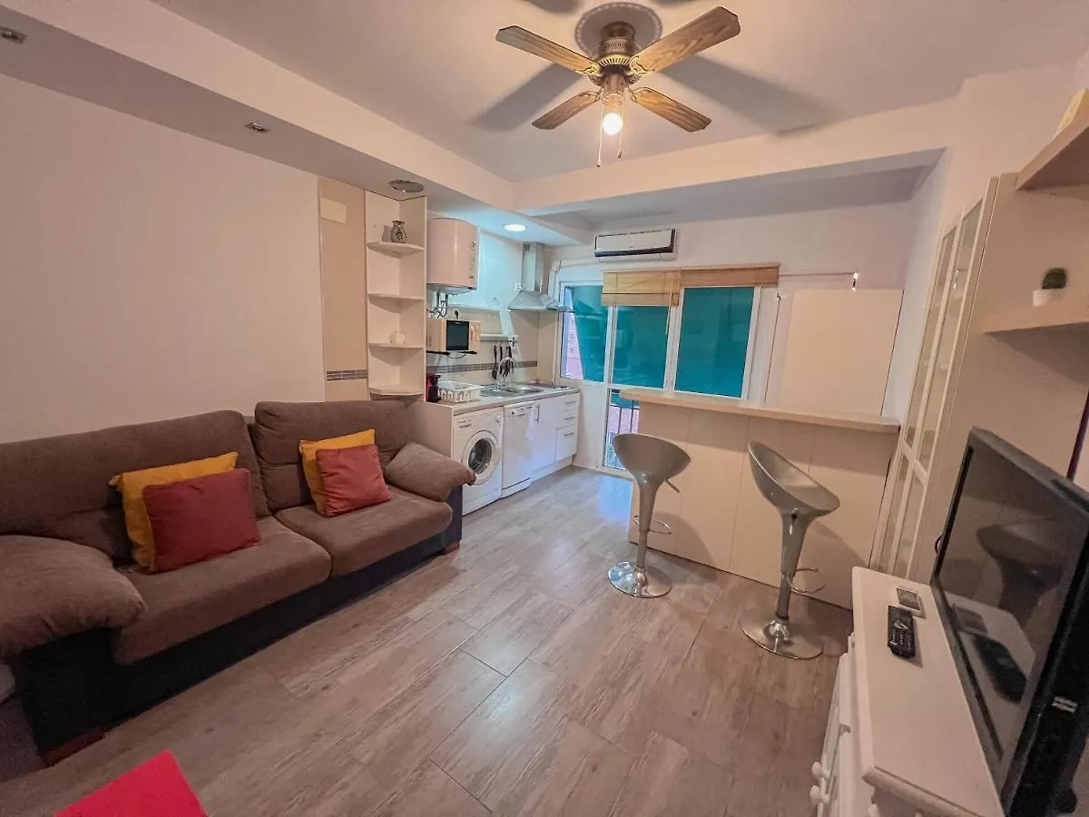 Bonito Apartamento Cerca Del Puerto 马拉加 西班牙